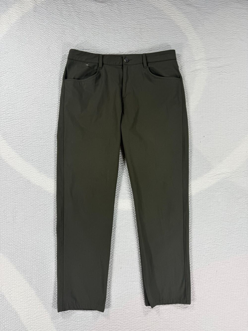 Vuori Pants Mens 32x27 Green Meta Stretch Performance Athletic Travel Golf